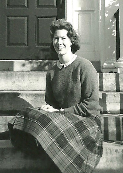 Barbara Russell Williams '62